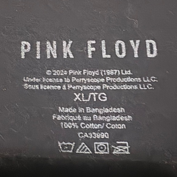 NWT Pink Floyd Black Graphic T-Shirt Size XL - Picture 2 of 2